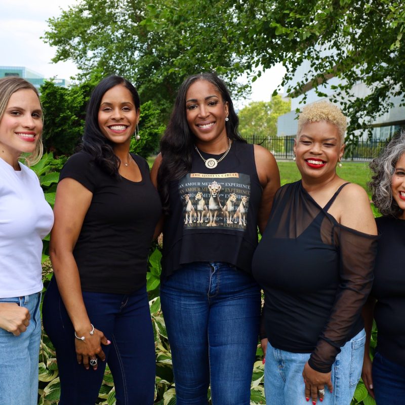 The Amour Women Circles